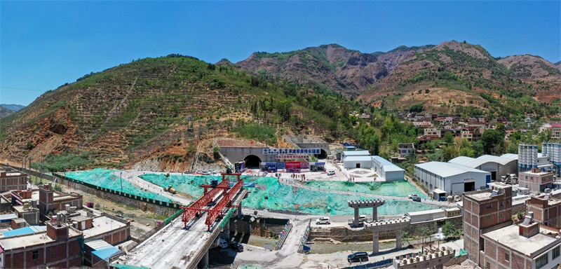 ������ٹ�·�غ�δ���ר���������ͼ����ϵͳ��